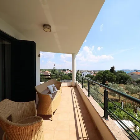 Villa Paradise